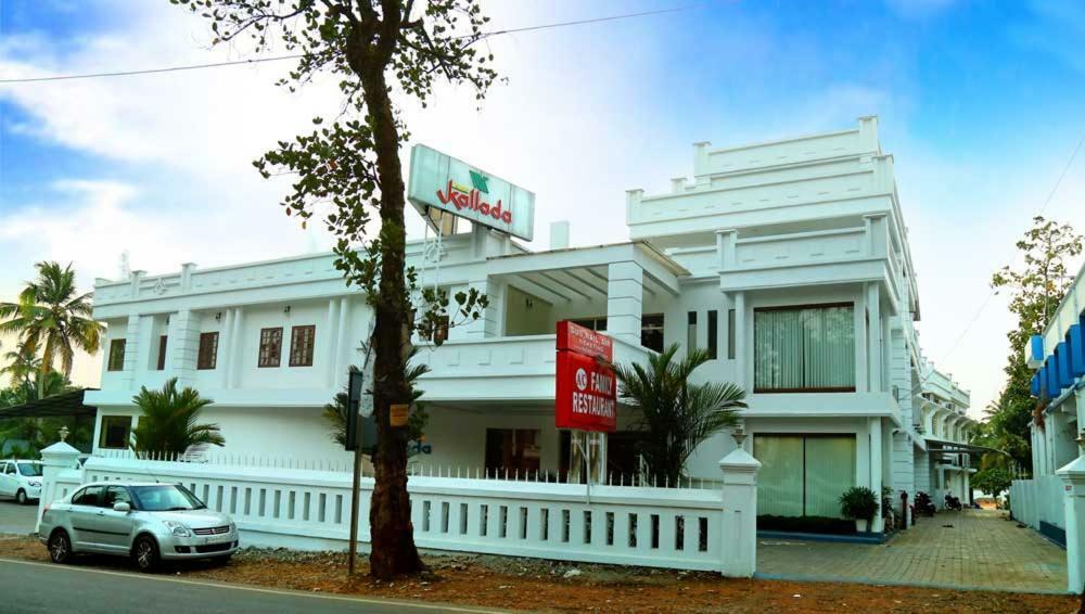 Kallada Hotels Thrissur Ngoại thất bức ảnh